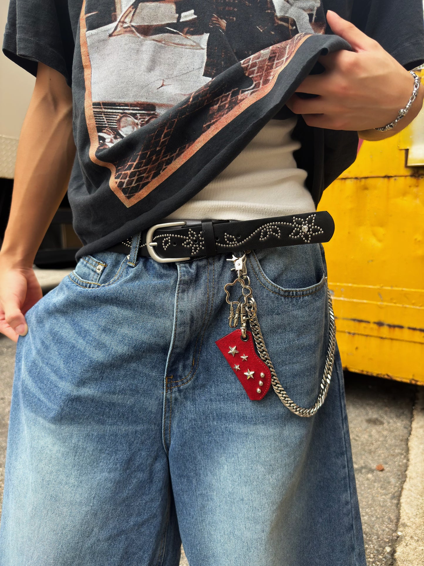 Bermuda Jorts 02