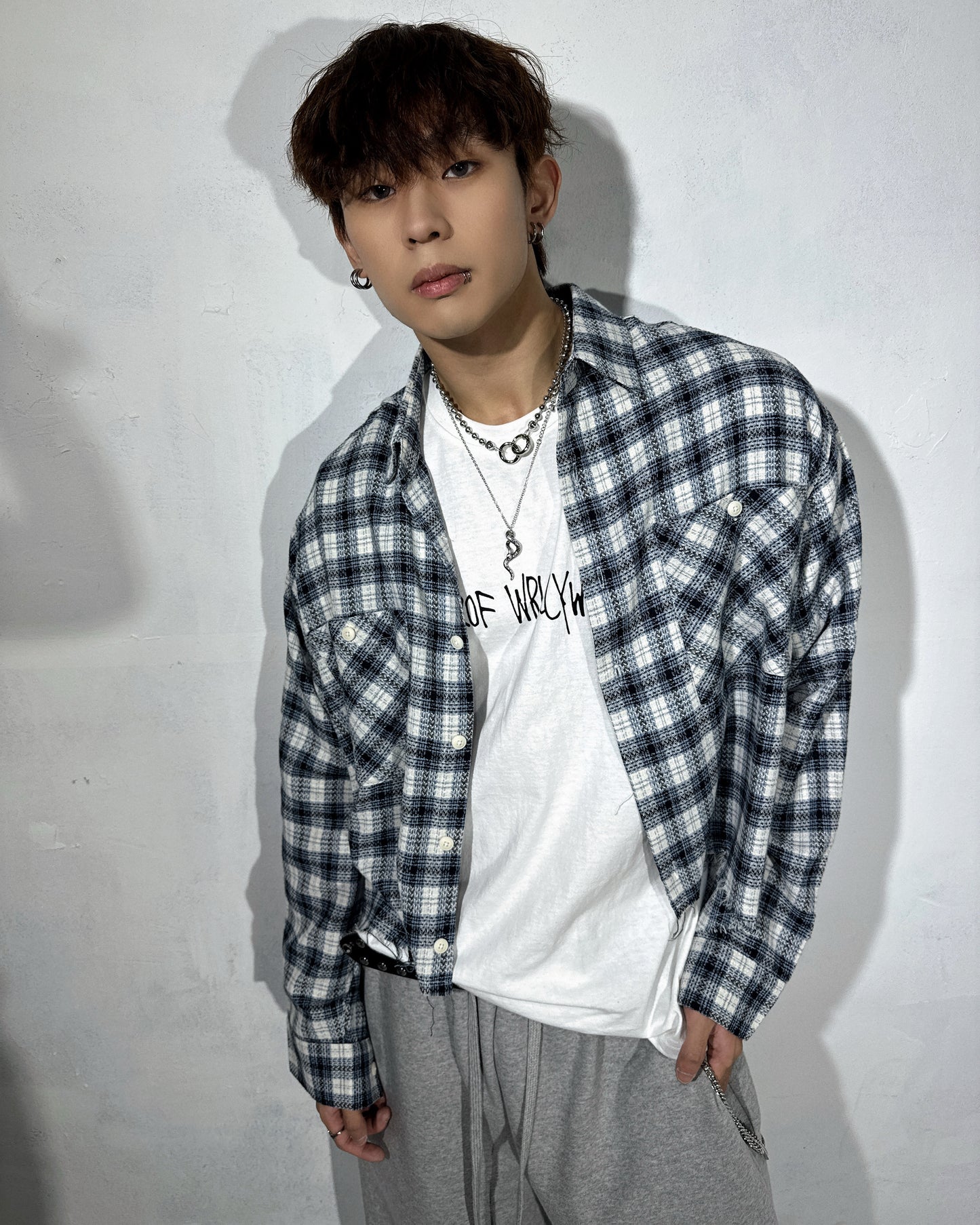Check crop shirt