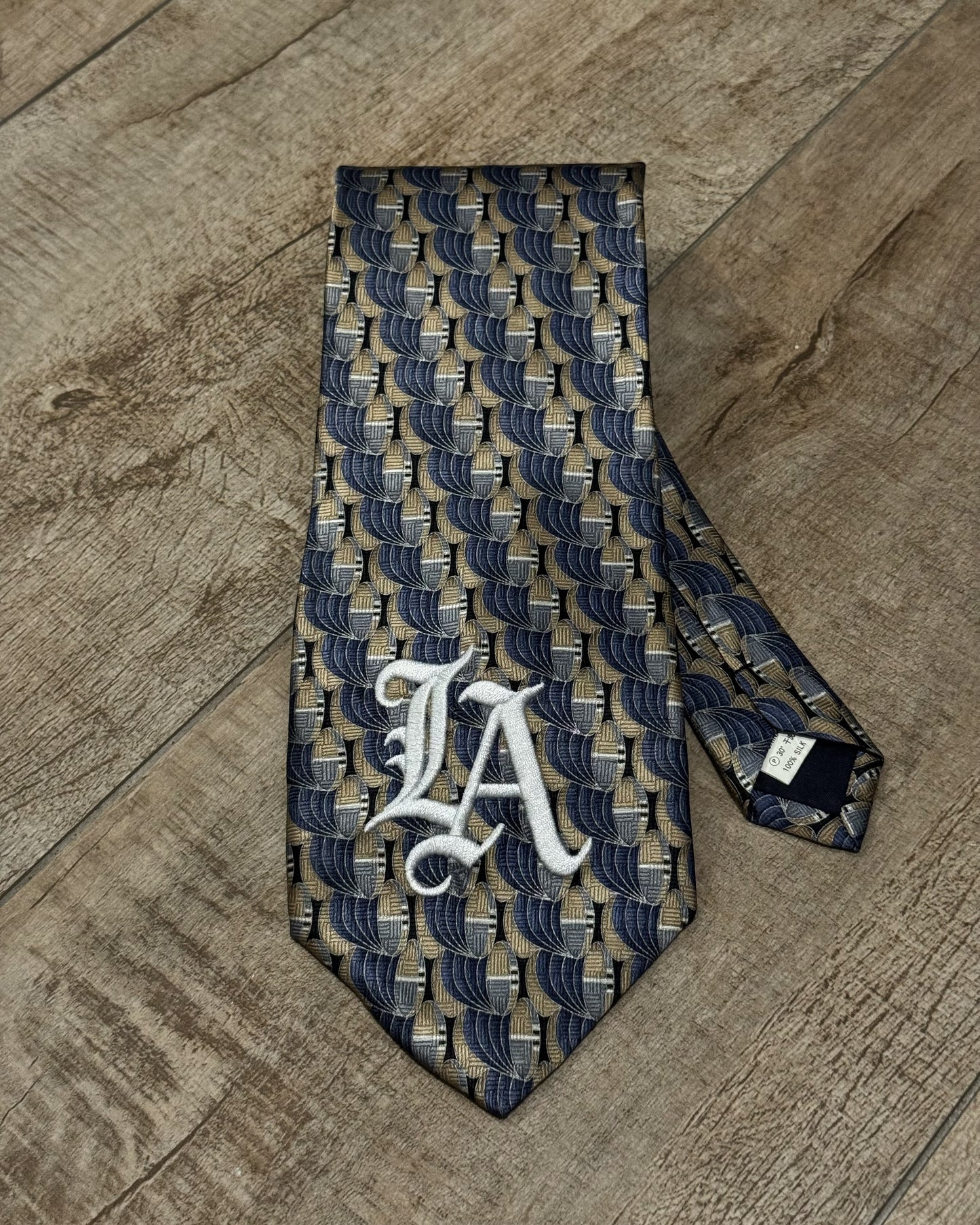 LA Remade Tie 16