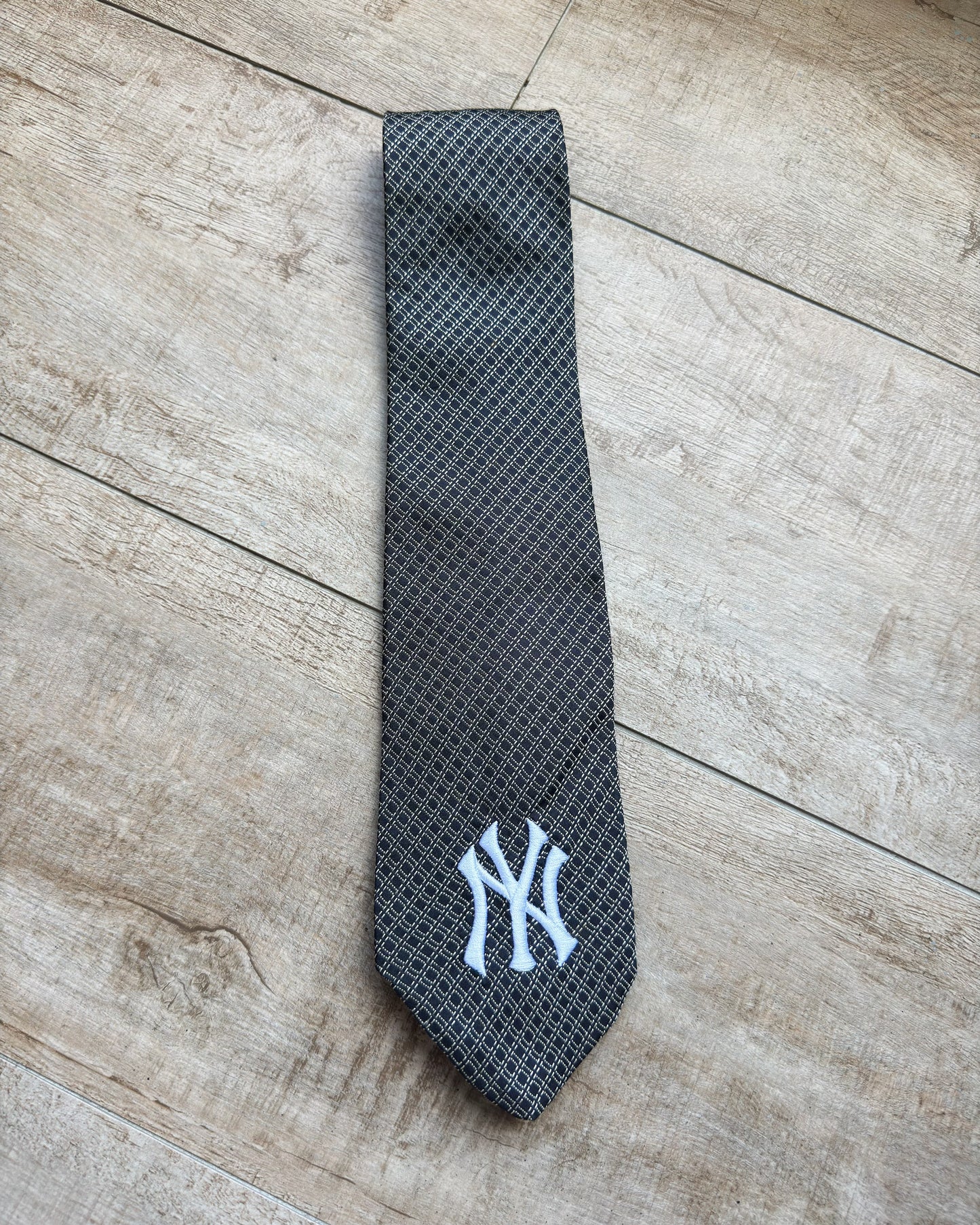 NY Remade Tie 11