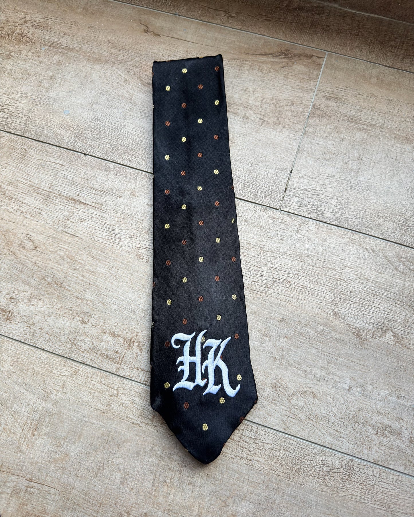 HK Remade Tie 09