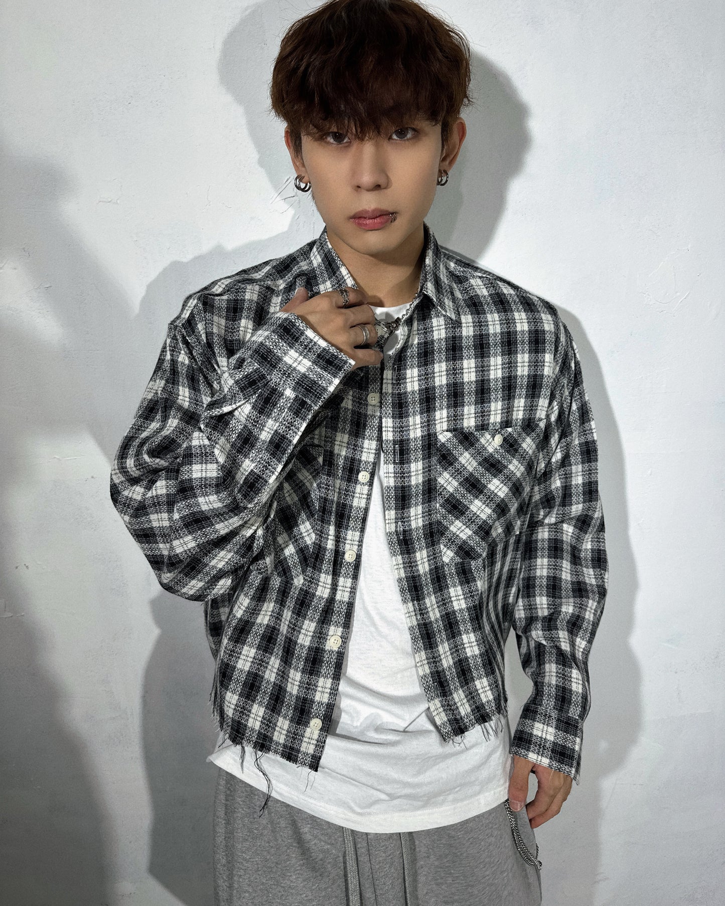 Check crop shirt