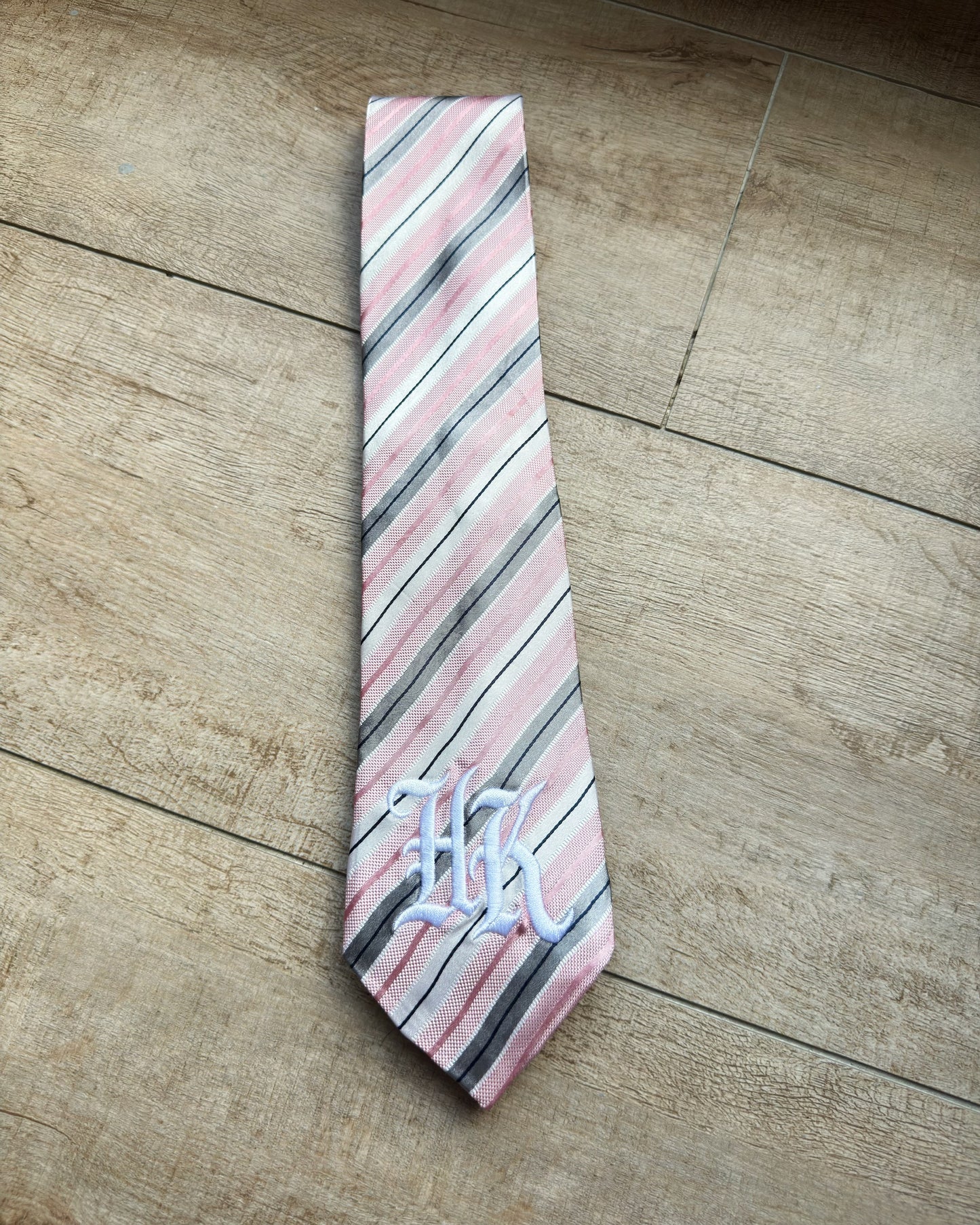 HK Remade Tie 07