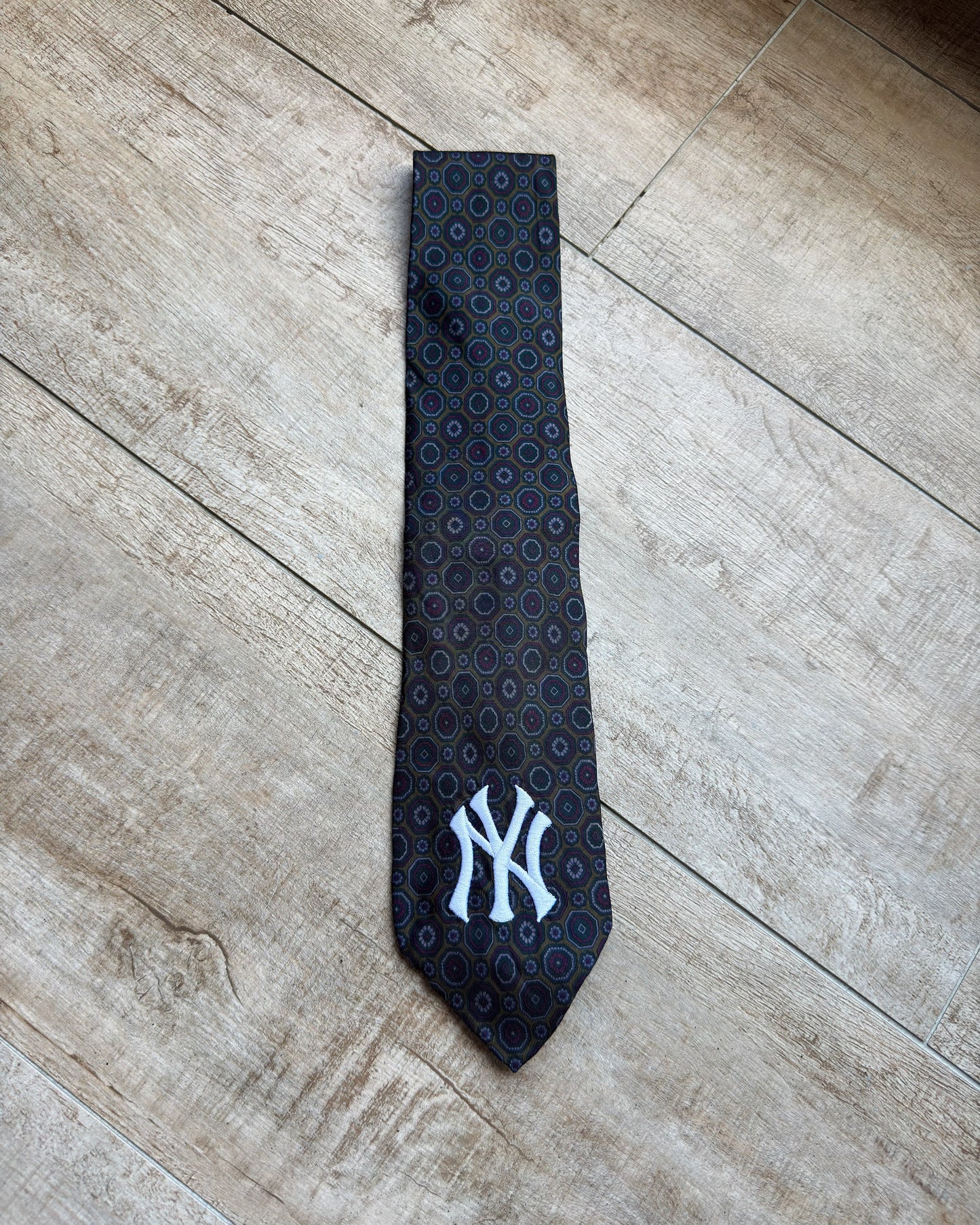 NY Remade Tie 22