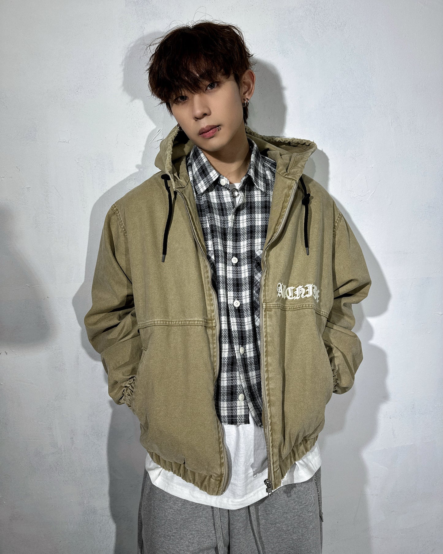 Check crop shirt