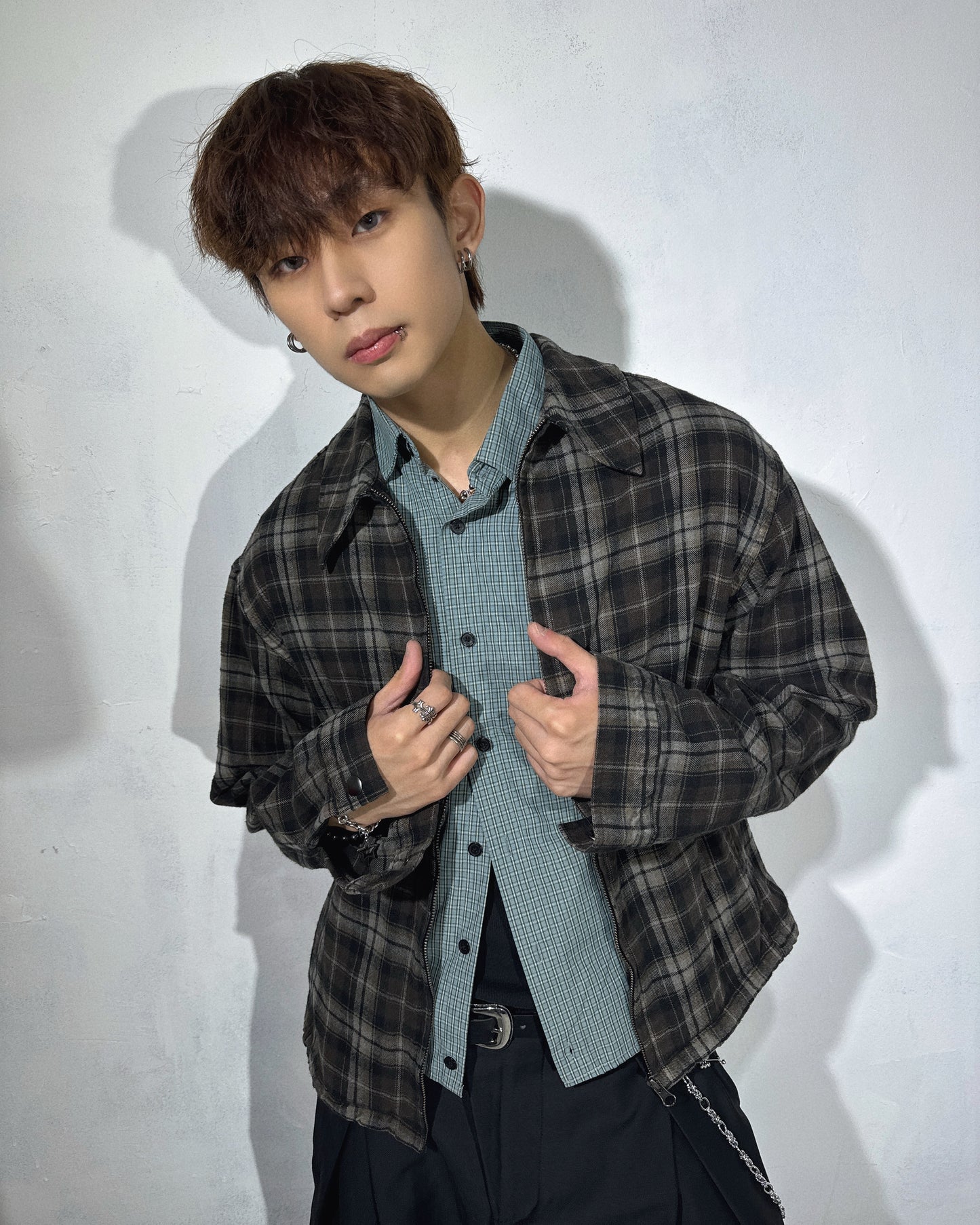 Check crop shirt