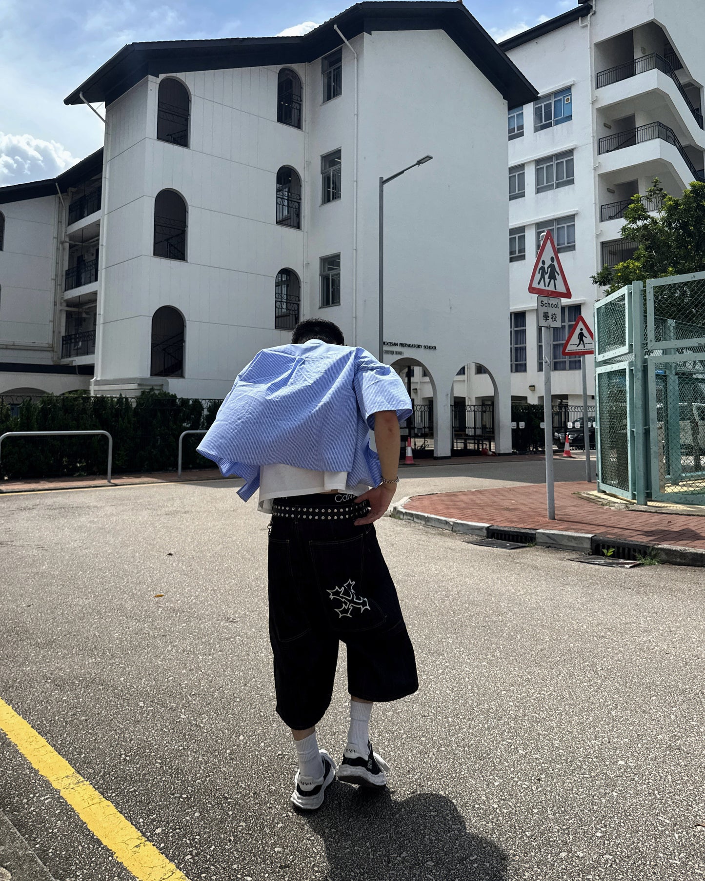 Bermuda Jorts 08