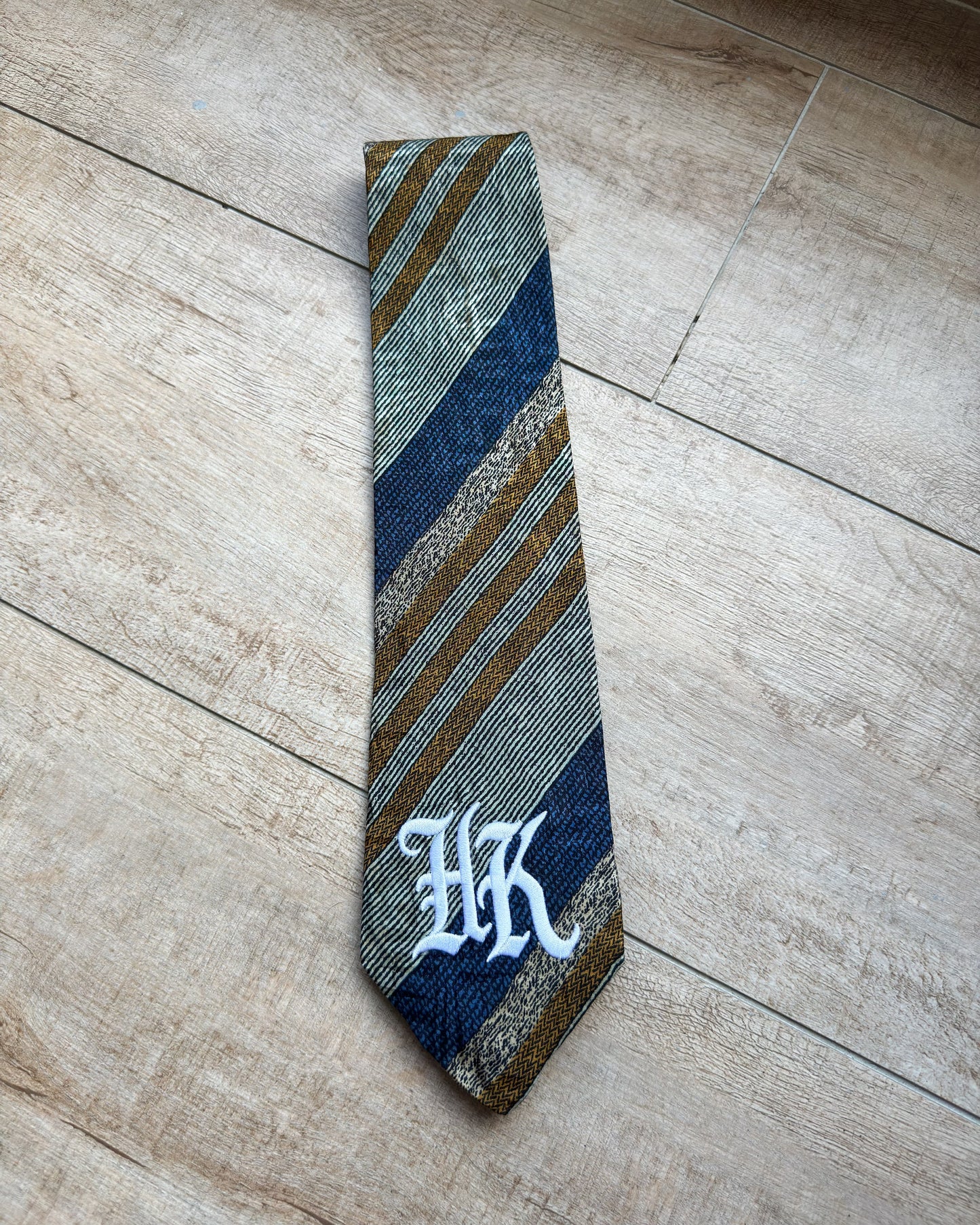 HK Remade Tie 10