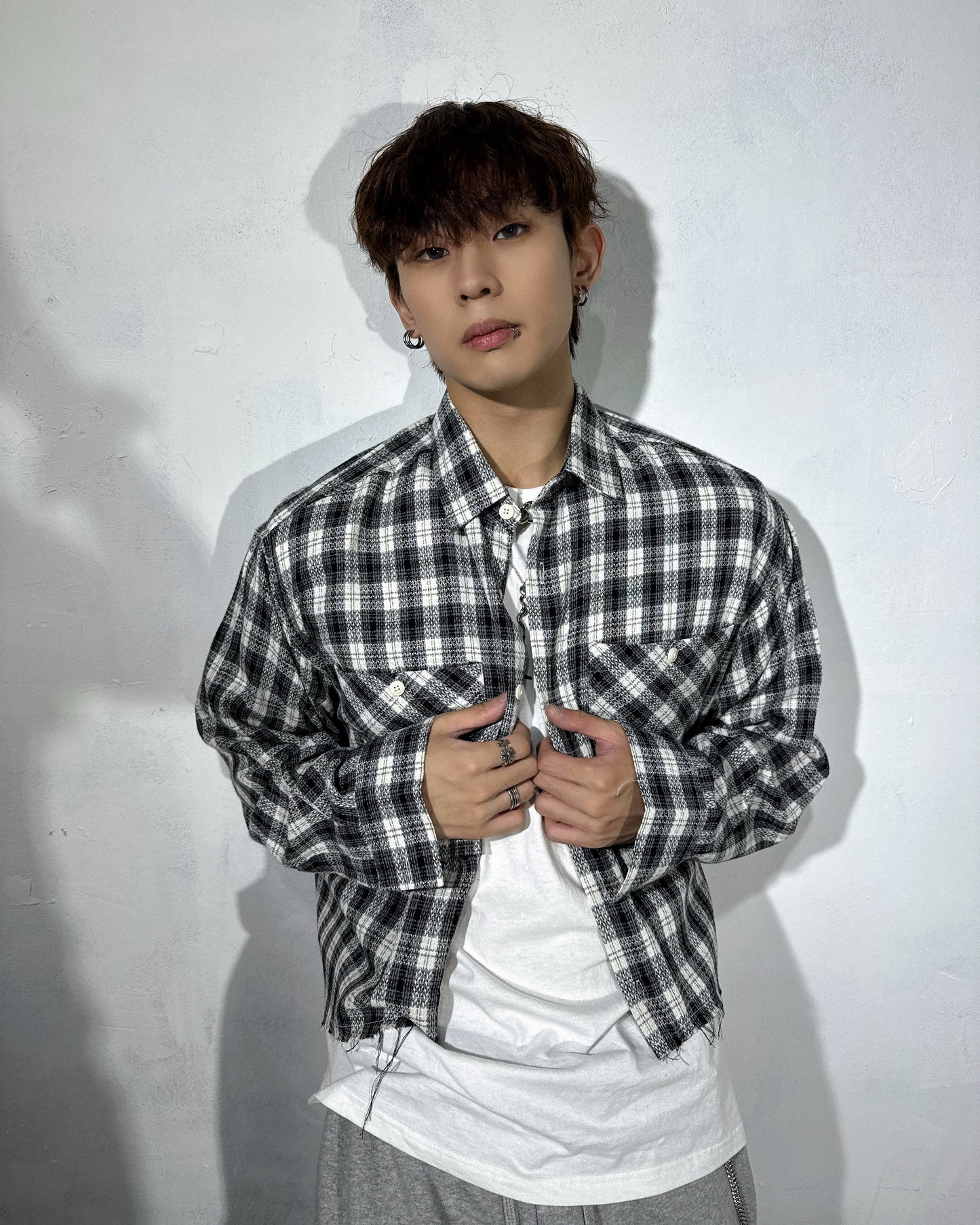 Check crop shirt