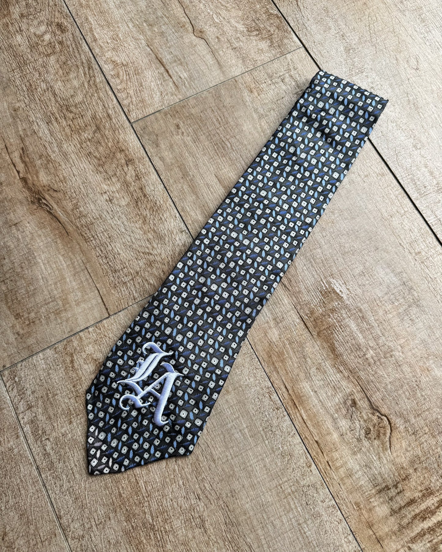 LA Remade Tie 07
