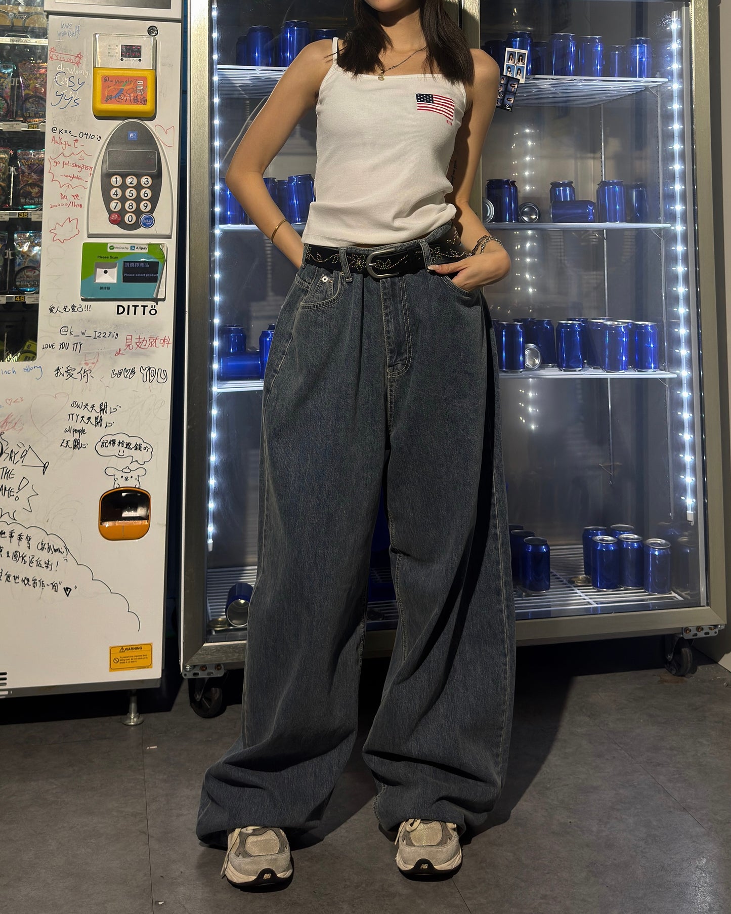 Wings Wide Jeans