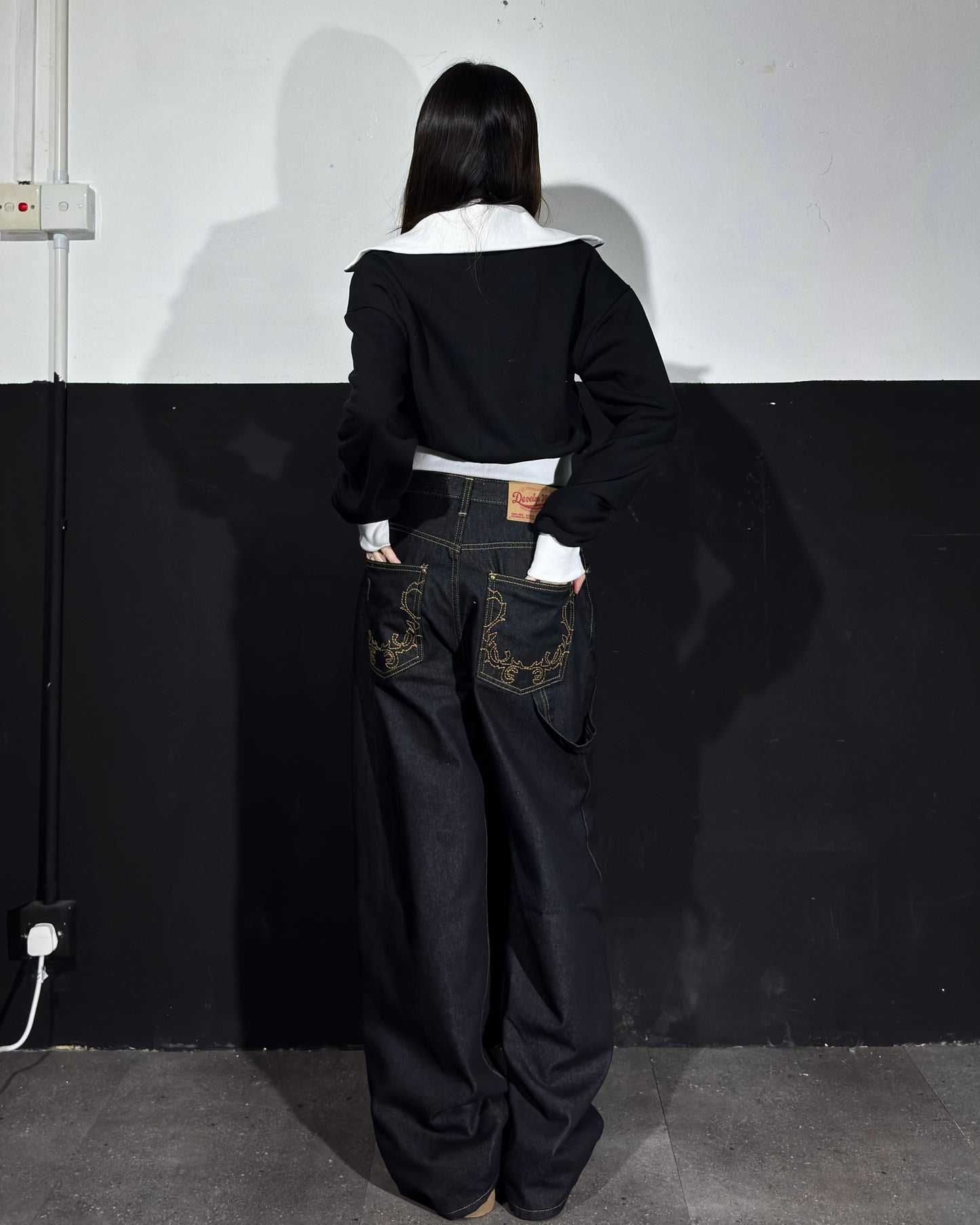 Embroidery UnWash Jeans
