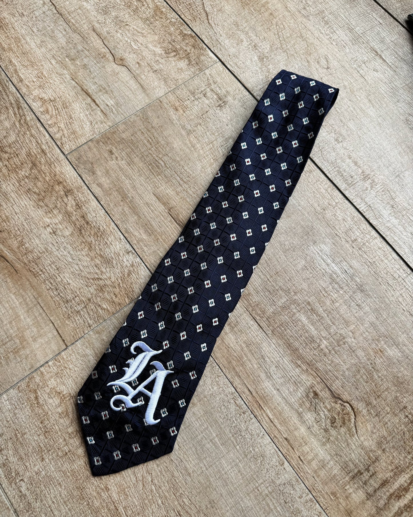 LA Remade Tie 05