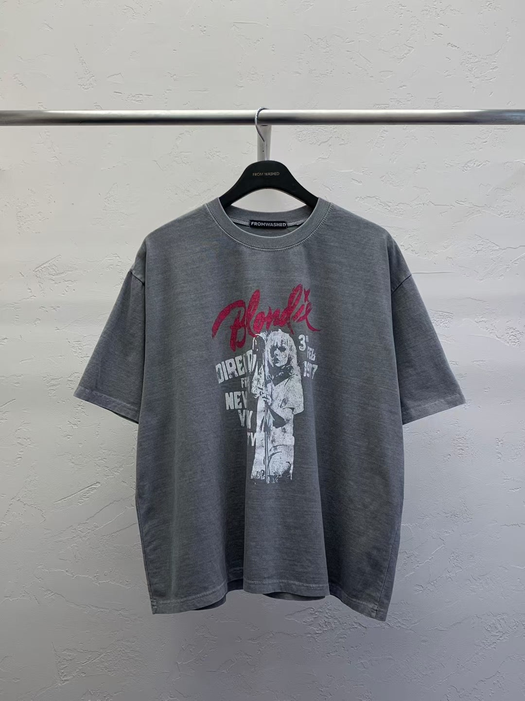 Graphic Crop tee