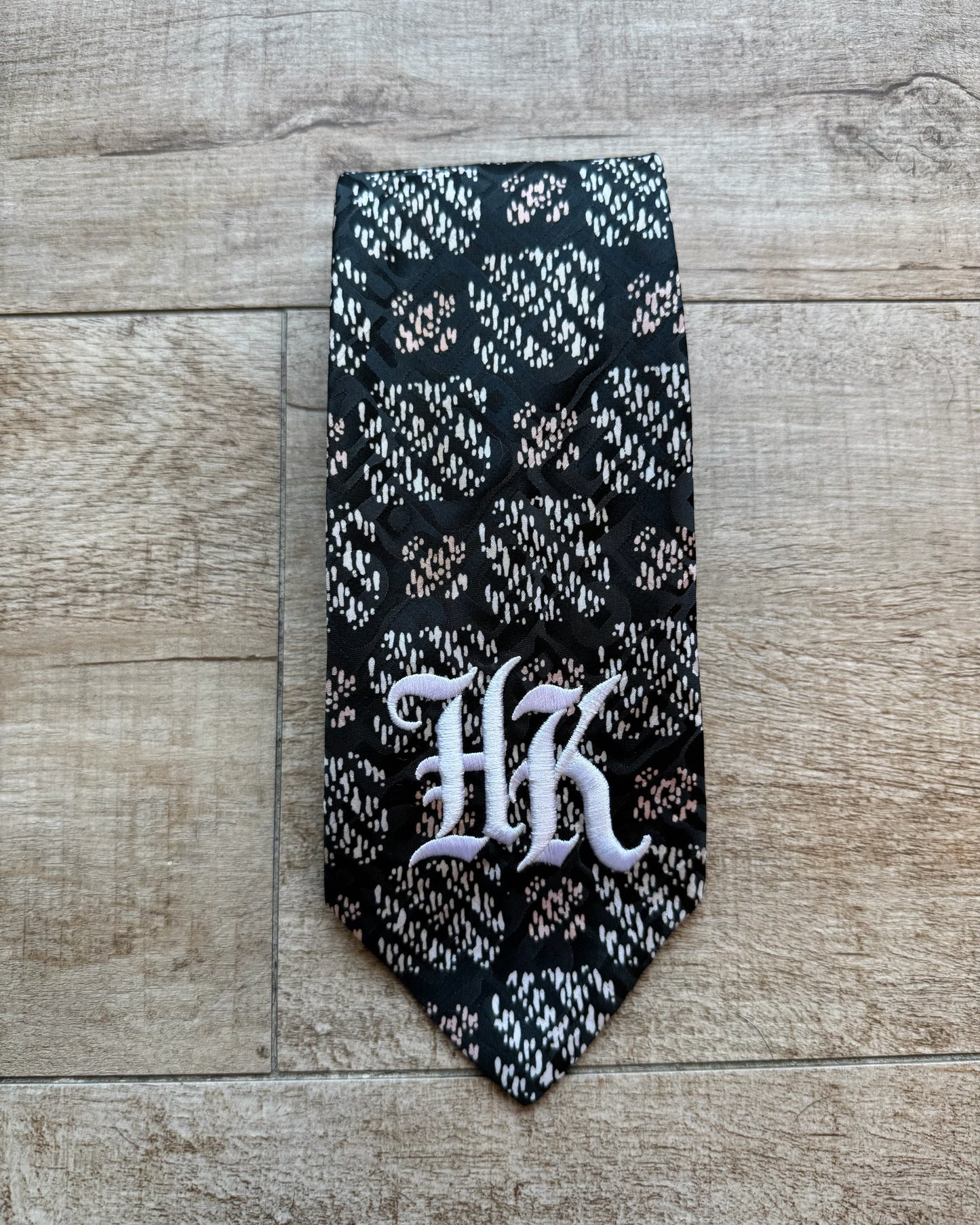 HK Remade Tie 25