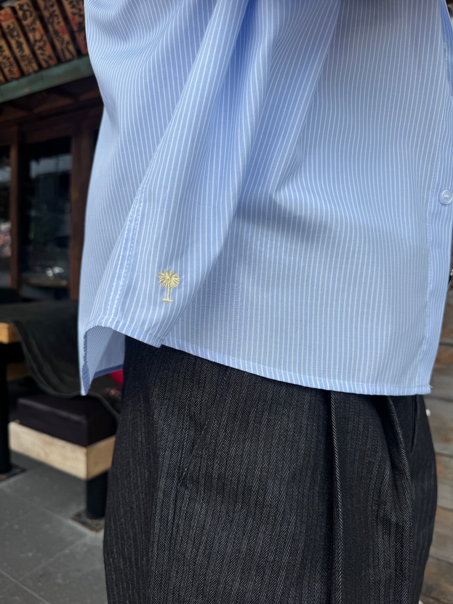 YD44 GB Embroidery Boxy Shirt