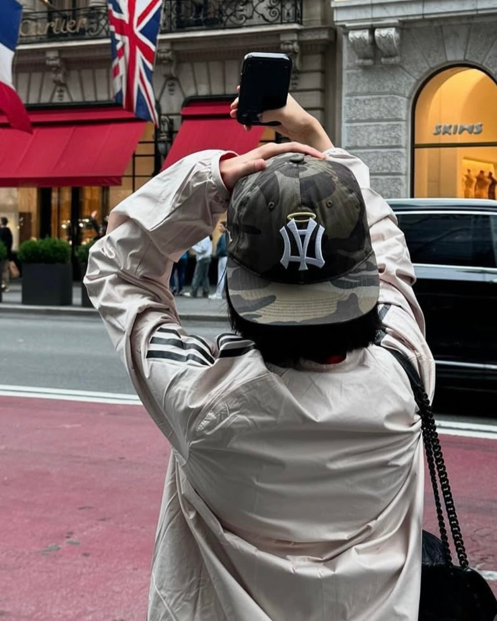 aeae AE SYMBOL ANGEL WING CAP