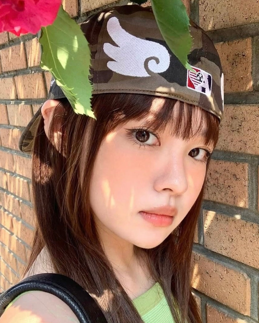aeae AE SYMBOL ANGEL WING CAP