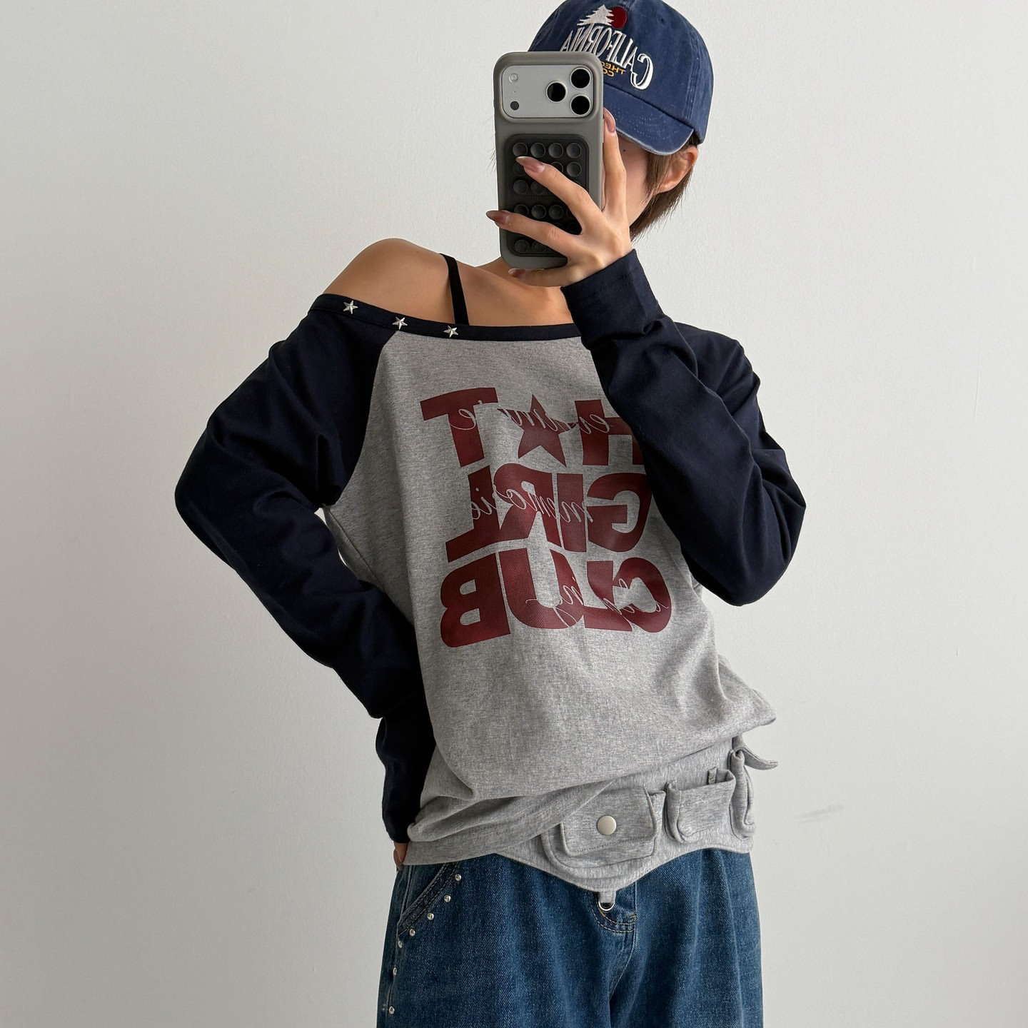 SS26 H.G.C off shoulder long sleeve