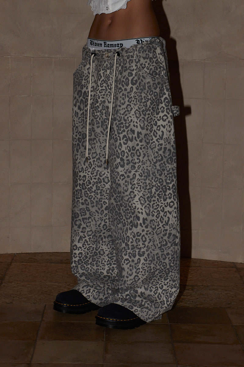 Leopard print Baggy Jeans