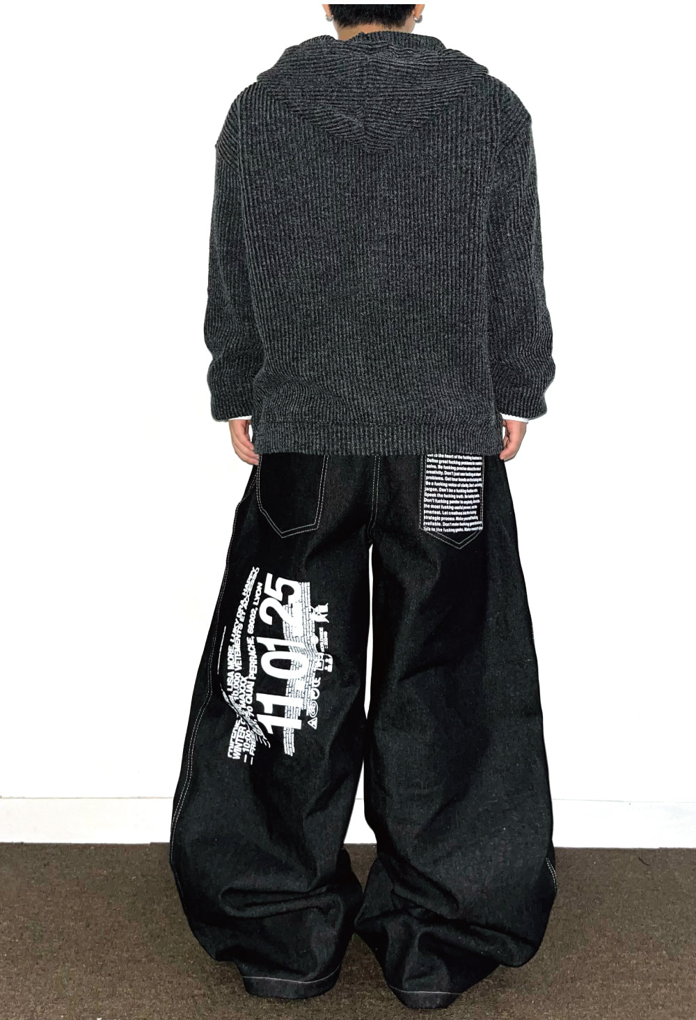 Newspaper Raw Baggy Jeans