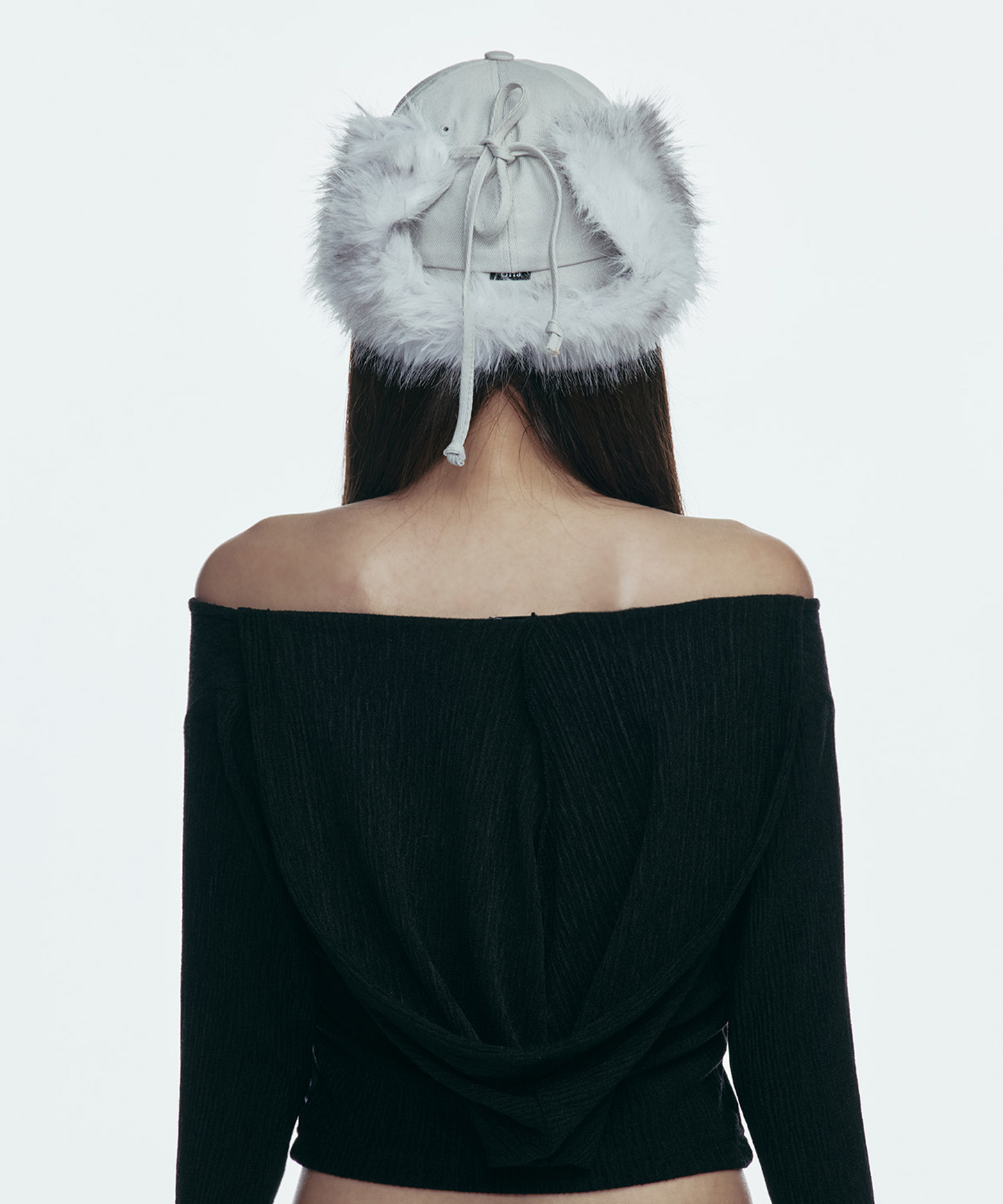 Gila.archive FAUX FUR HOTFIX LOGO EARFLAP CAP