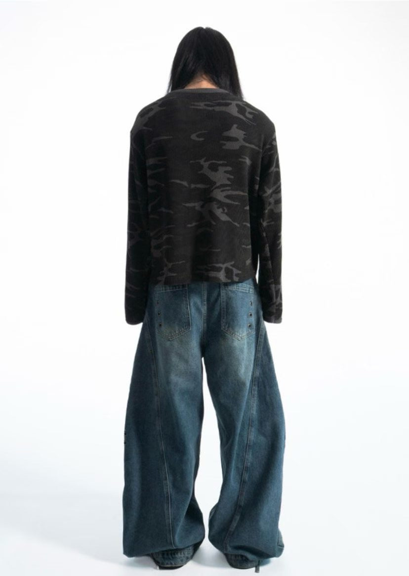FW 26 Curved Line Jeans