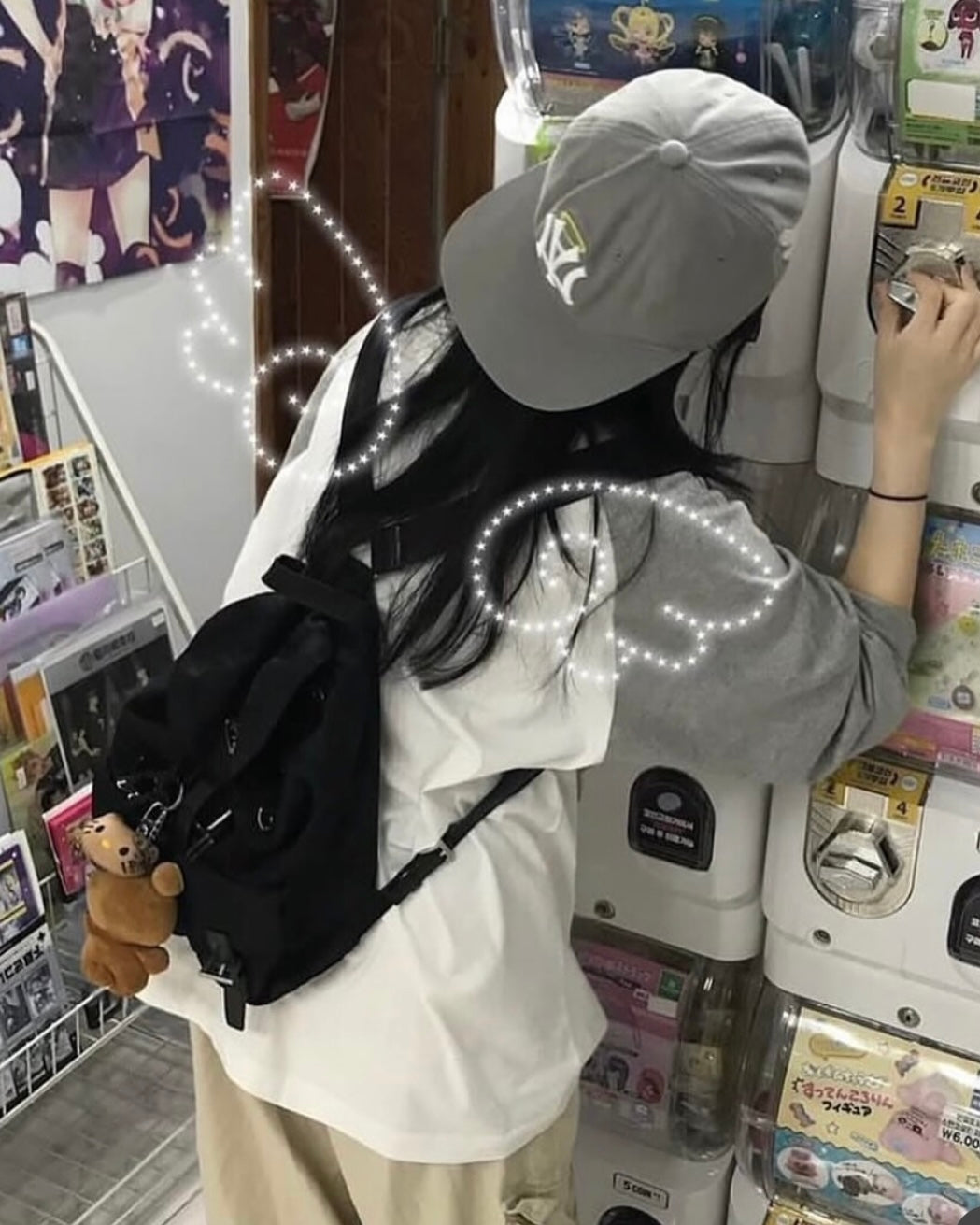aeae AE SYMBOL ANGEL WING CAP