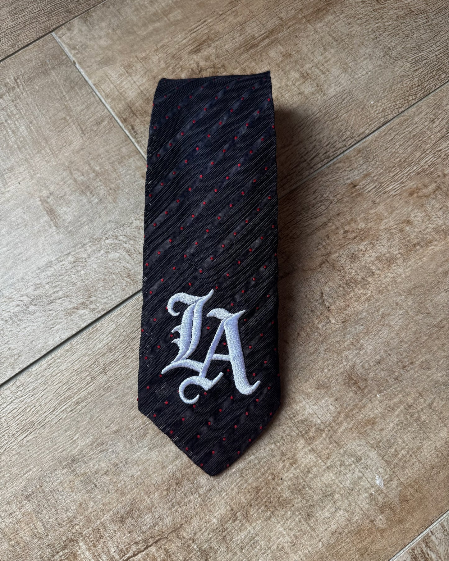LA Remade Tie 02