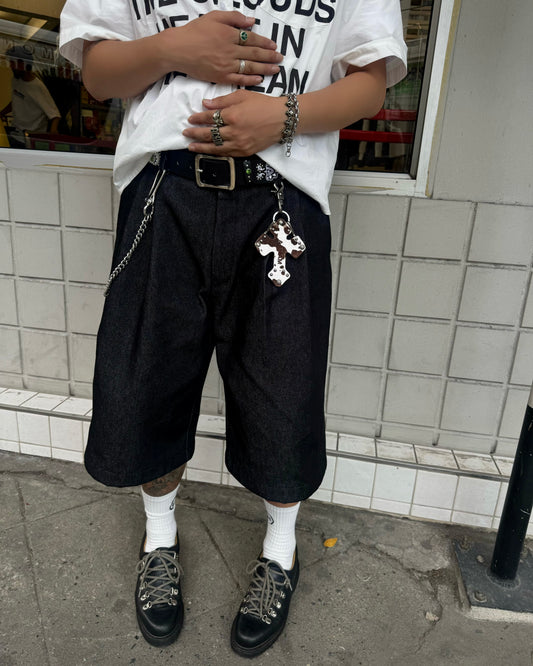 Raw Bermuda Jorts