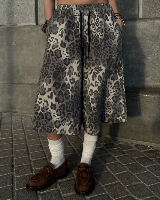 Leopard print  jorts 09